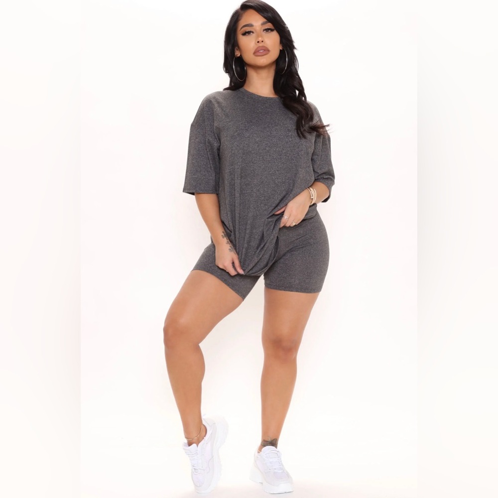 Weekend Vibes t-shirt and short set gray Large